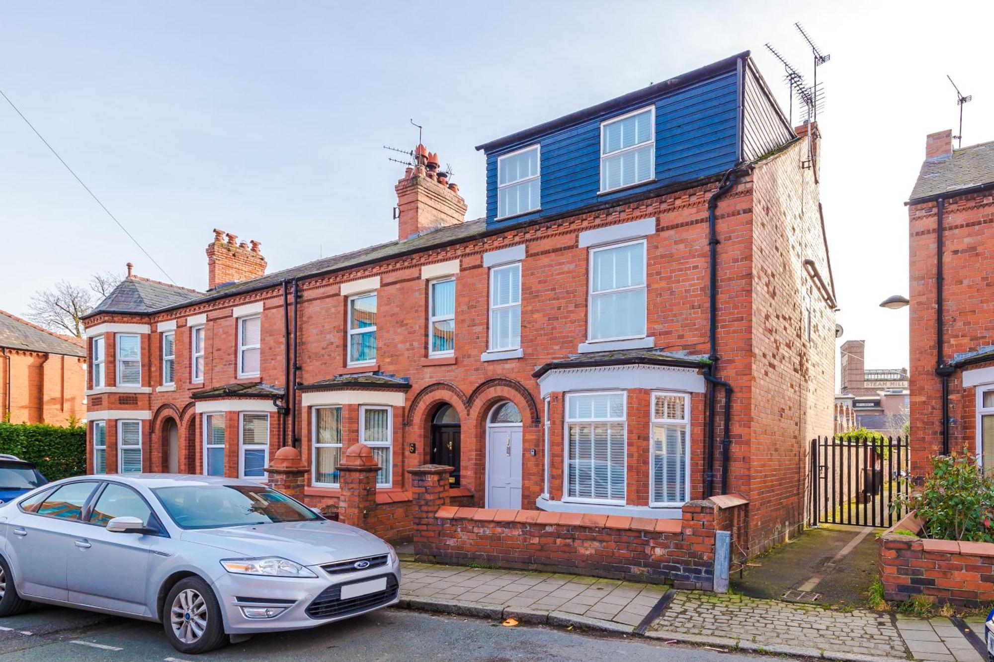 Holiday home Large 7 Bedroom Town House In Centre Chester