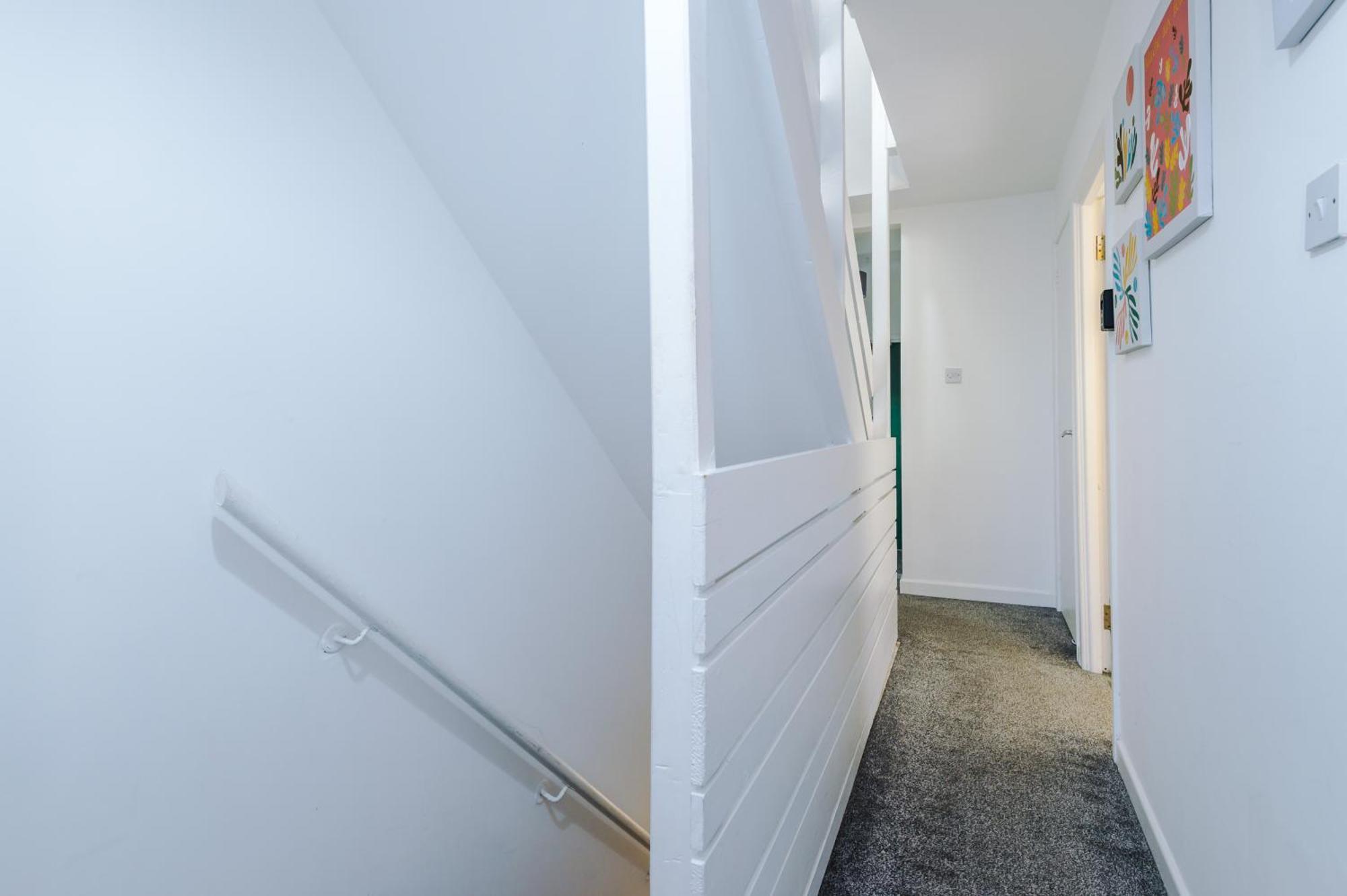 Holiday home Large 7 Bedroom Town House In Centre